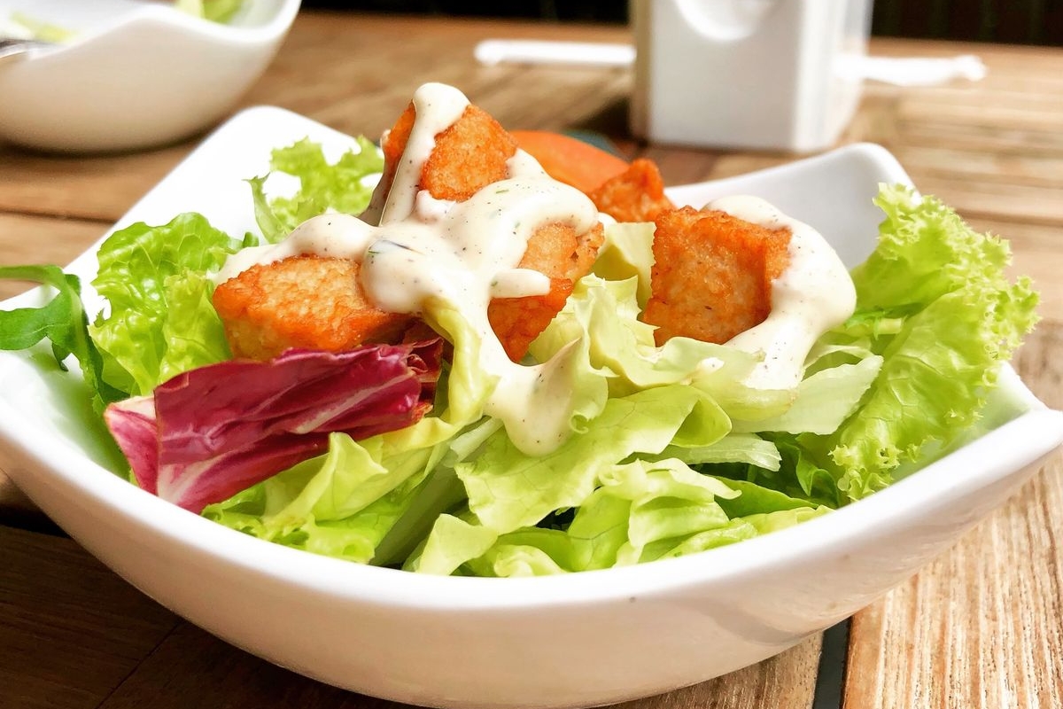 Fitness Coach Recommends 5 Natural Sweeteners for Keto Dieters That Won’t Spike Blood Sugar